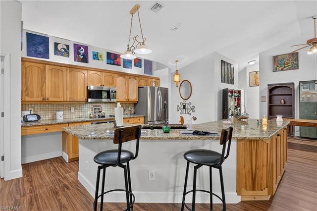 2581 4th AVE NE, Naples, FL 34120