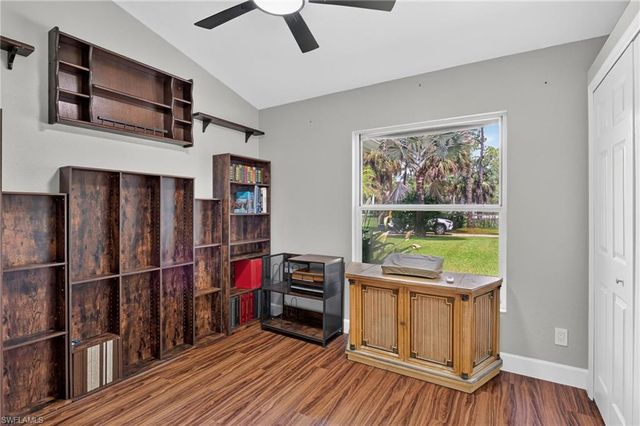 2581 4th AVE NE, Naples, FL 34120
