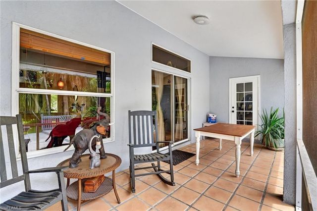 2581 4th AVE NE, Naples, FL 34120