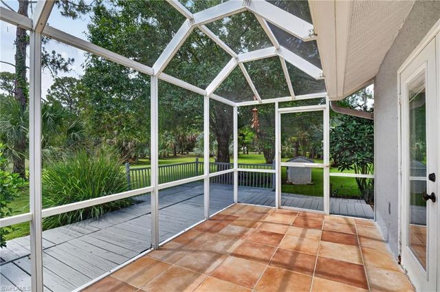 2581 4th AVE NE, Naples, FL 34120