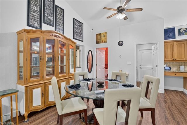 2581 4th AVE NE, Naples, FL 34120
