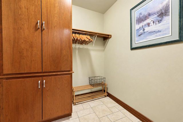 2879 SWEETFERN DRIVE, Green Bay, WI 54313