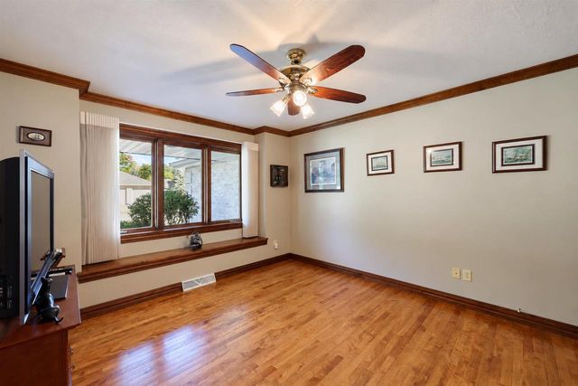 2879 SWEETFERN DRIVE, Green Bay, WI 54313