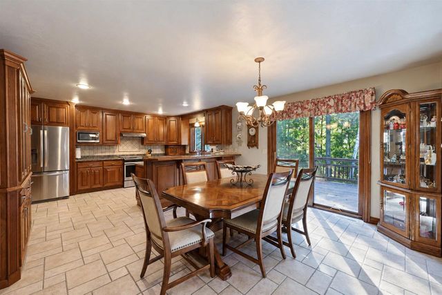 2879 SWEETFERN DRIVE, Green Bay, WI 54313