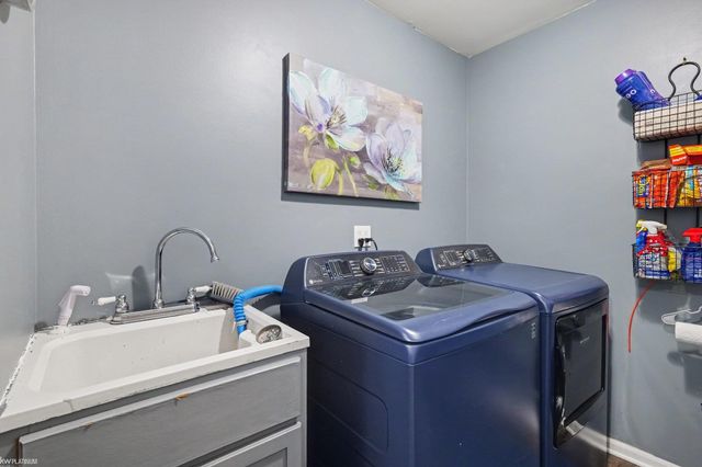 25920 Ashby Drive, Harrison Twp, MI 48045