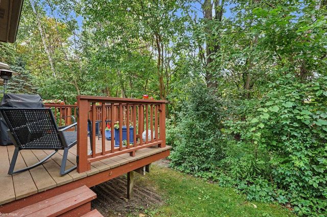 25920 Ashby Drive, Harrison Twp, MI 48045
