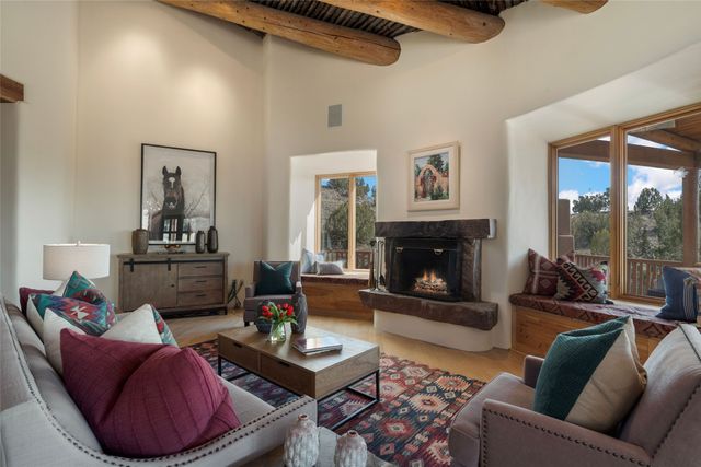 769 Camino Los Abuelos, Galisteo, NM 87540