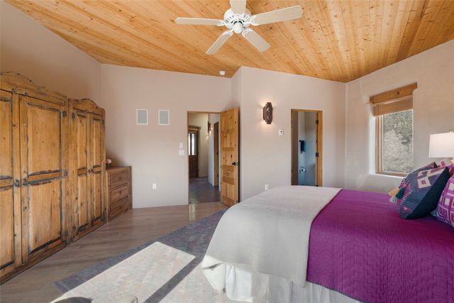 769 Camino Los Abuelos, Galisteo, NM 87540