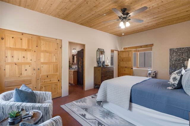 769 Camino Los Abuelos, Galisteo, NM 87540