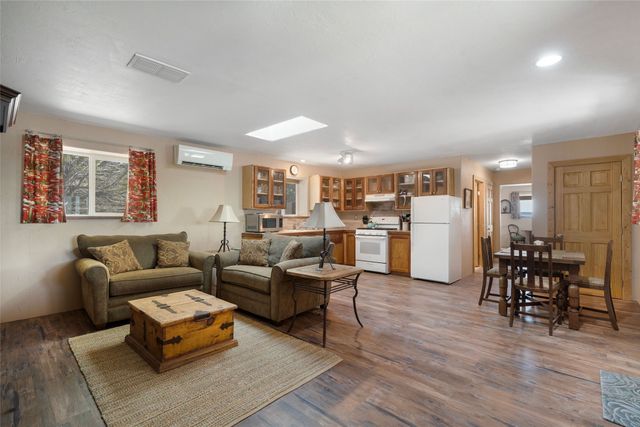 769 Camino Los Abuelos, Galisteo, NM 87540