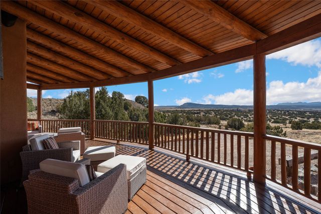 769 Camino Los Abuelos, Galisteo, NM 87540