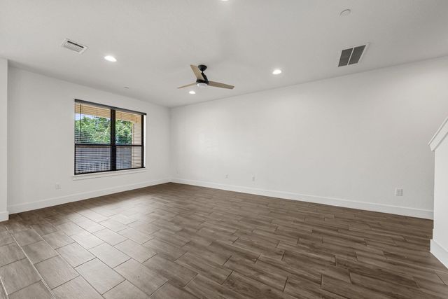 12315 Maypole BND 1002, Austin, TX 78717