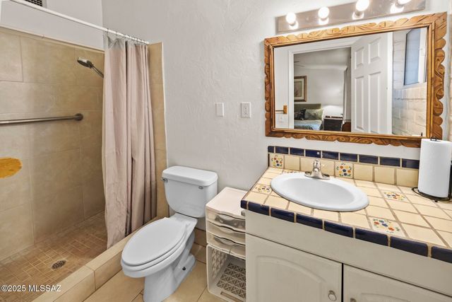 1812 N Arcadia Avenue, Tucson, AZ 85712