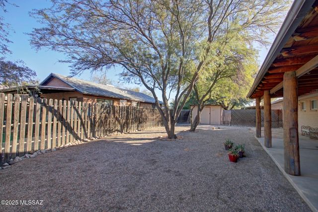1812 N Arcadia Avenue, Tucson, AZ 85712