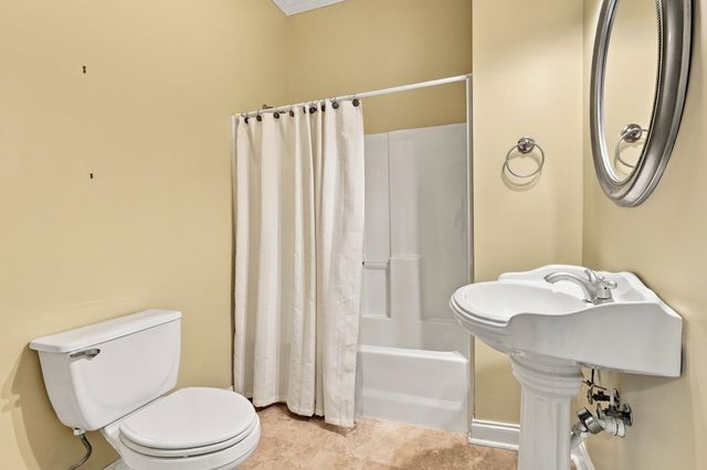 7 Gillette Pl., Murrells Inlet, SC 29576