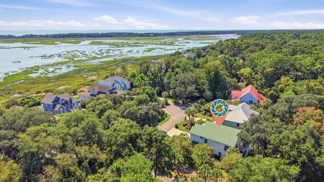 7 Gillette Pl., Murrells Inlet, SC 29576