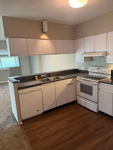 48 Three Mast Lane 48, Hilton Head Island, SC 29928