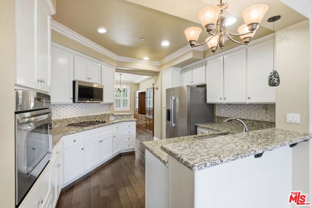 732 Tennis Club Lane, Thousand Oaks, CA 91360