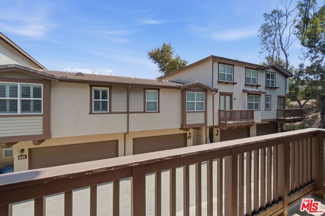 732 Tennis Club Lane, Thousand Oaks, CA 91360