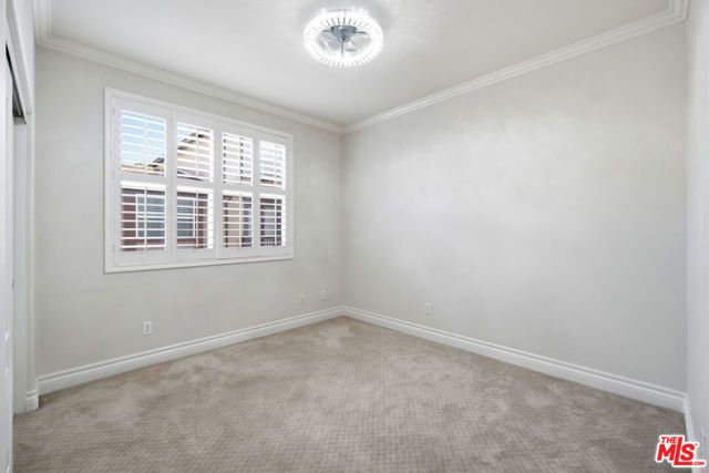 732 Tennis Club Lane, Thousand Oaks, CA 91360