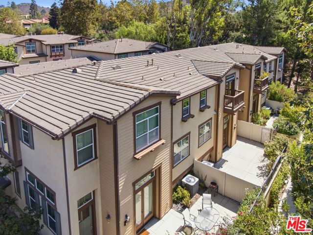 732 Tennis Club Lane, Thousand Oaks, CA 91360