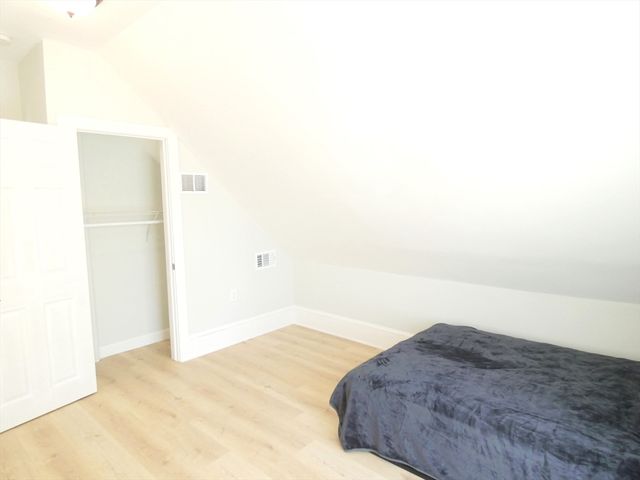 5 Kenwood St 3, Somerville, MA 02144