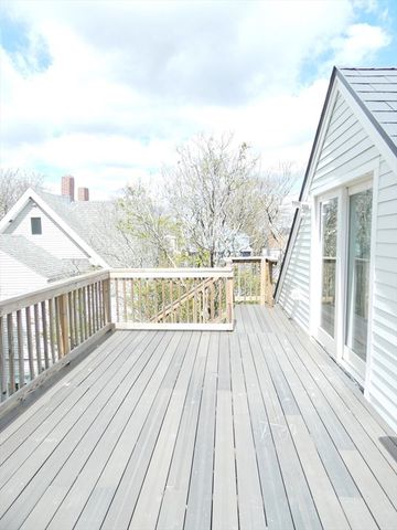 5 Kenwood St 3, Somerville, MA 02144