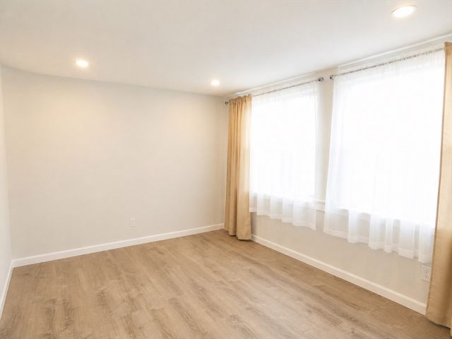 5 Kenwood St 3, Somerville, MA 02144