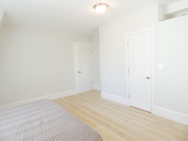 5 Kenwood St 3, Somerville, MA 02144