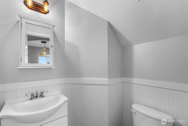 15708 104th Avenue SE, Yelm, WA 98597