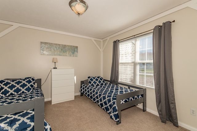 1999 Beringer Place, Harpersfield, OH 44041