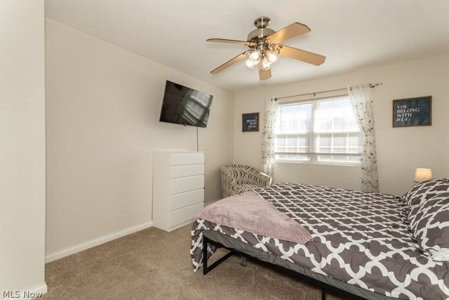 1999 Beringer Place, Harpersfield, OH 44041