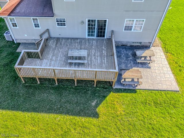 1999 Beringer Place, Harpersfield, OH 44041