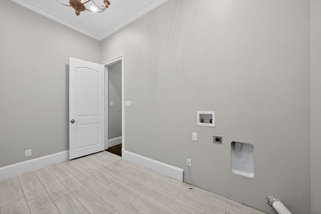 230 Oak Tree Drive, Waxahachie, TX 75165