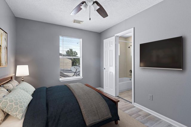 12326 Kings Chase Drive, Houston, TX 77044