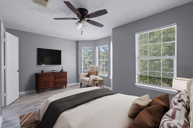 12326 Kings Chase Drive, Houston, TX 77044