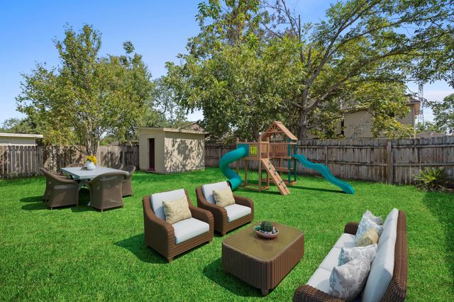 12326 Kings Chase Drive, Houston, TX 77044