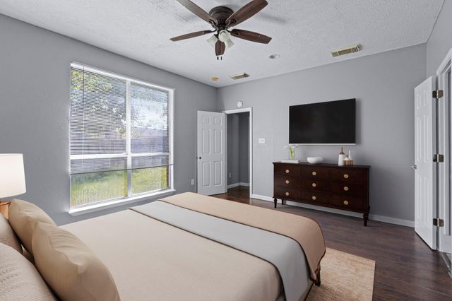 12326 Kings Chase Drive, Houston, TX 77044