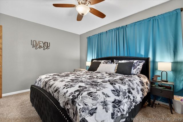 420 NW Lahoma Drive, Bartlesville, OK 74003