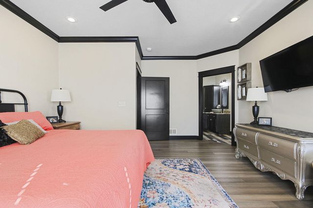 17950 N OLD NUMBER 7, Sturgeon, MO 65284