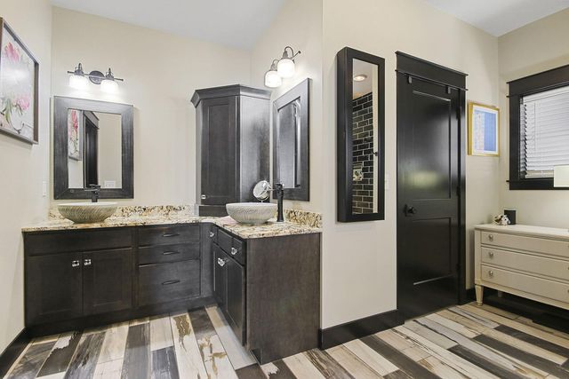 17950 N OLD NUMBER 7, Sturgeon, MO 65284