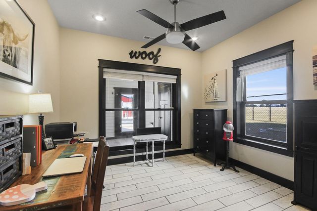 17950 N OLD NUMBER 7, Sturgeon, MO 65284