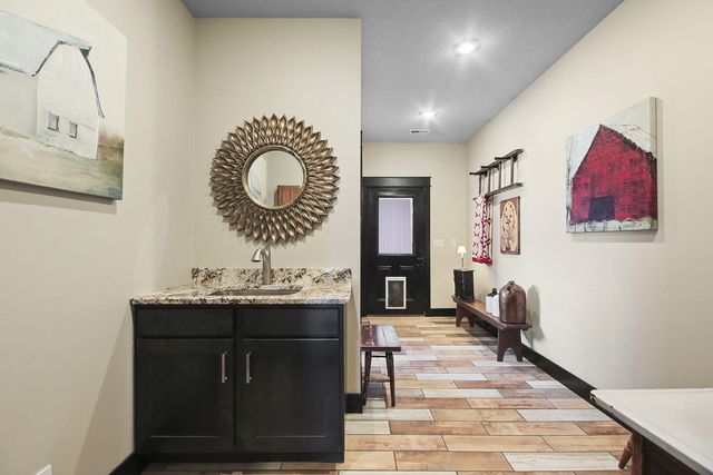 17950 N OLD NUMBER 7, Sturgeon, MO 65284