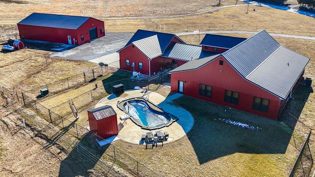 17950 N OLD NUMBER 7, Sturgeon, MO 65284