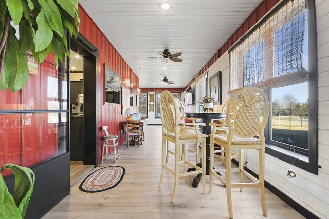 17950 N OLD NUMBER 7, Sturgeon, MO 65284