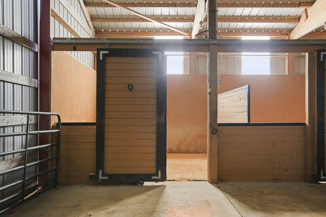 17950 N OLD NUMBER 7, Sturgeon, MO 65284