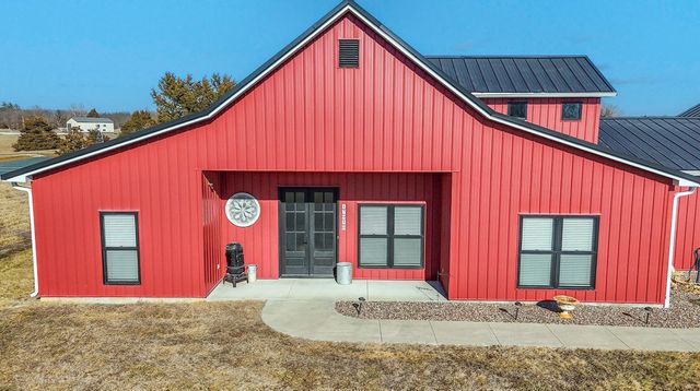 17950 N OLD NUMBER 7, Sturgeon, MO 65284