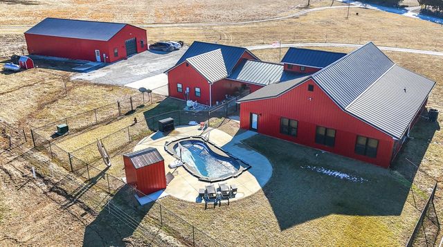 17950 N OLD NUMBER 7, Sturgeon, MO 65284