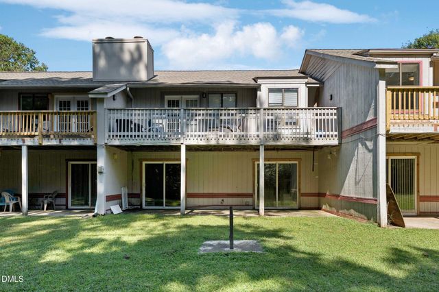 22 Carriage Circle, Louisburg, NC 27549