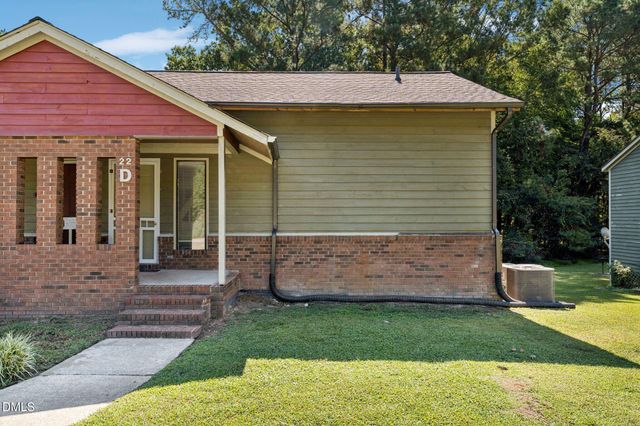 22 Carriage Circle, Louisburg, NC 27549